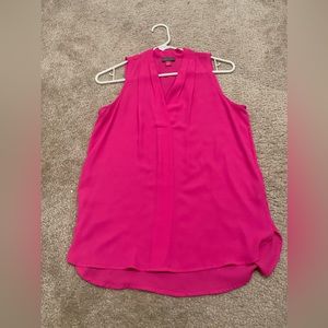 Hot pink sleeveless blouse. Excellent condition. Size xsmall.